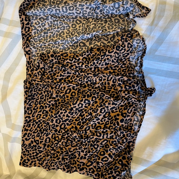 Cheetah print wrap mini skirt - Picture 7 of 7